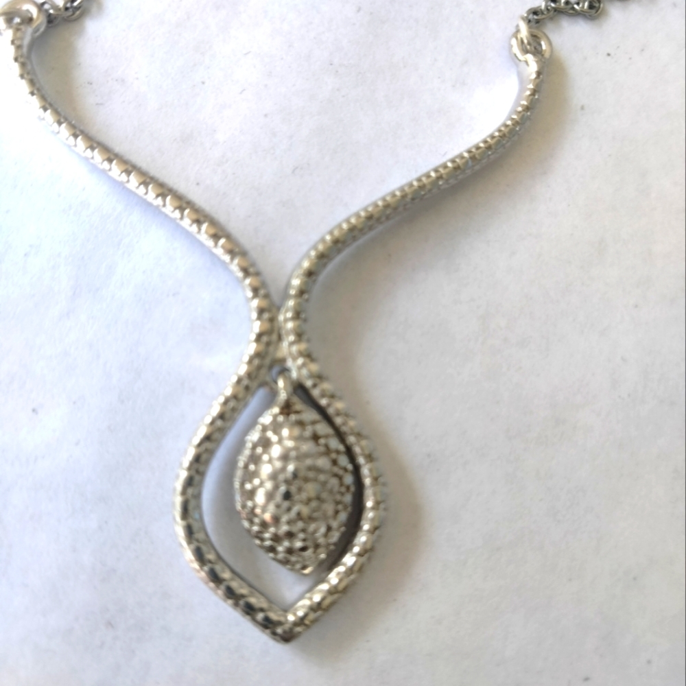Elegant Silver Necklace And Earring Set With A Champagne Diamond Accent
